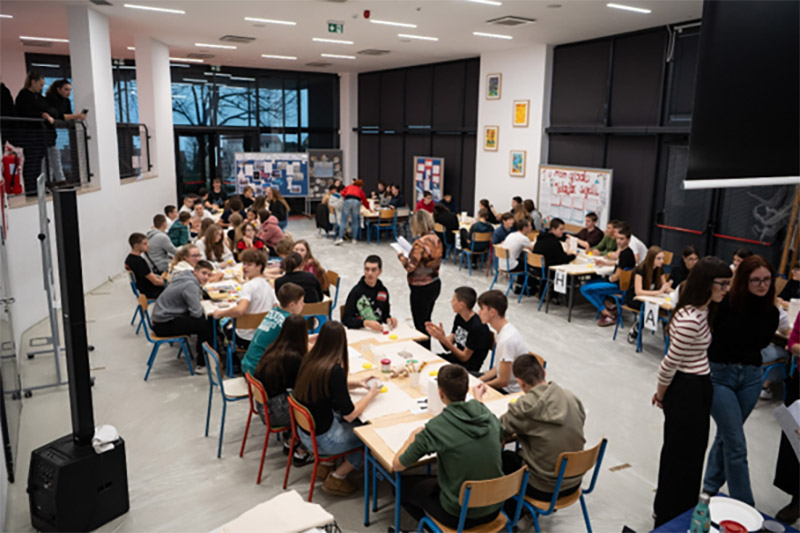 mojPrviBusiness mojPrviBusiness